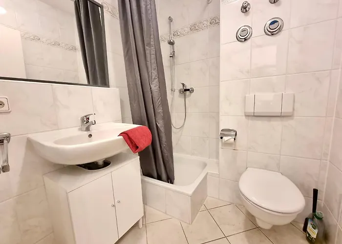 2,4,5,6 Altstadt - Am Grossen Garten