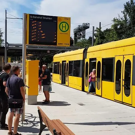 2,4,5,6 Altstadt - Am Grossen Garten Appartement Dresden
